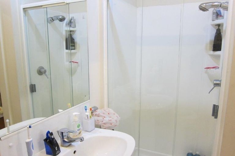 Photo of property in Regency Apartments, 5c/49 Manners Street, Te Aro, Wellington, 6011