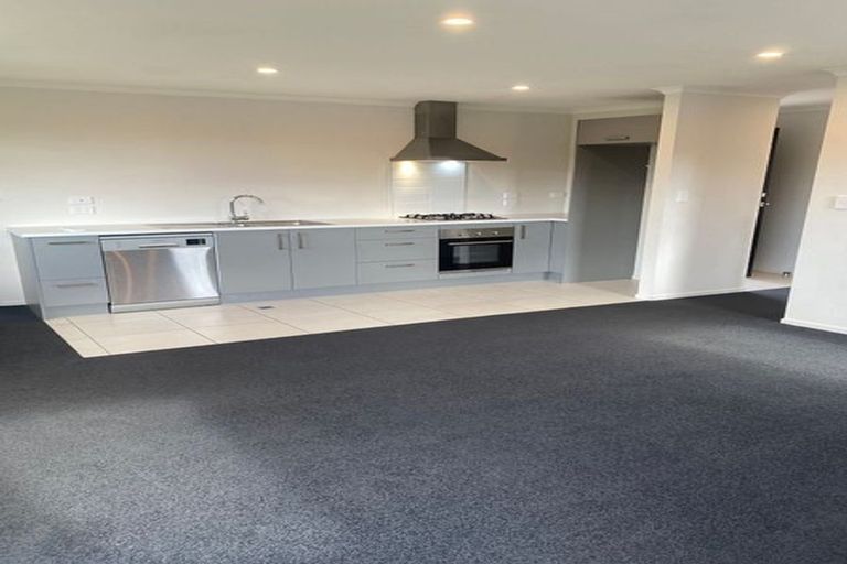 Photo of property in 8b Mistry Place, Harrowfield, Hamilton, 3210