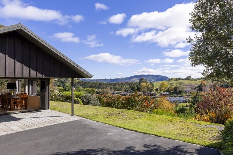 Photo of property in 11 Dalmore Way, Acacia Bay, Taupo, 3385