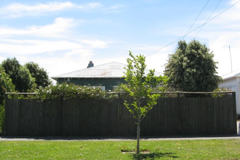 Photo of property in 47 Gresford Street, Edgeware, Christchurch, 8013