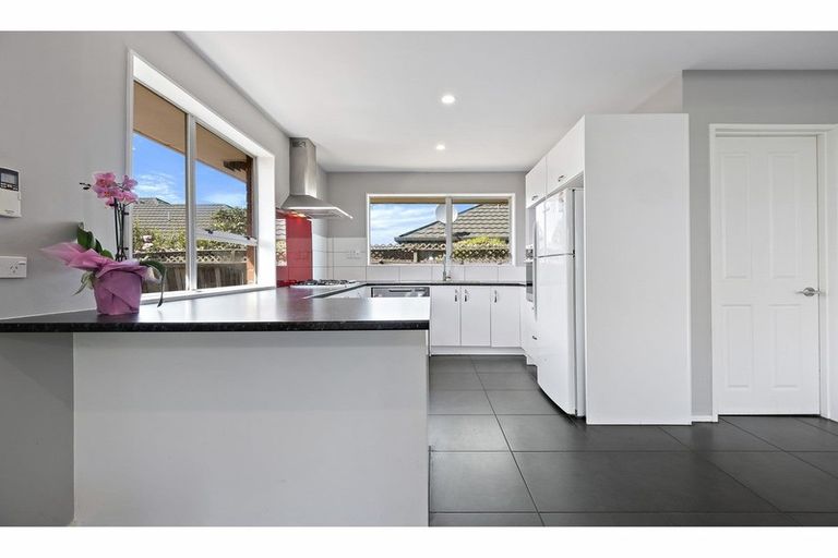 Photo of property in 1/63b Waimairi Road, Upper Riccarton, Christchurch, 8041