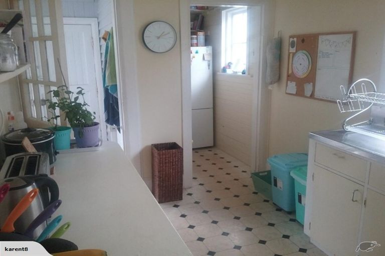 Photo of property in 22 Reef Street, Island Bay, Wellington, 6023