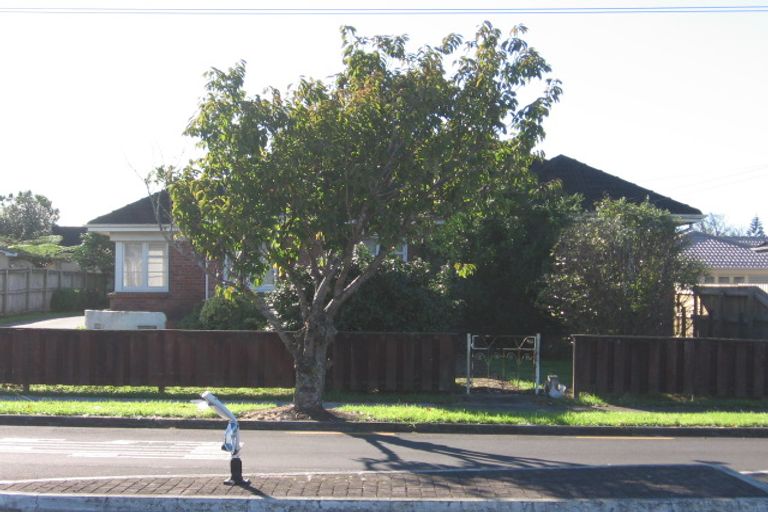 Photo of property in 1/25 Cambridge Terrace, Papatoetoe, Auckland, 2025