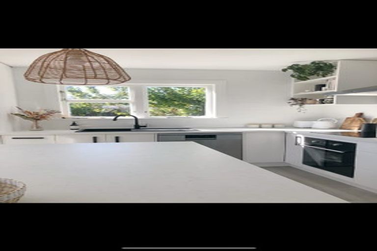 Photo of property in 29 Pukeko Place, Westshore, Napier, 4110