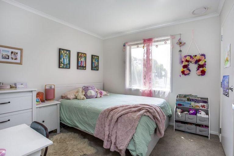 Photo of property in 3 Lewann Lane, Helensville, 0800