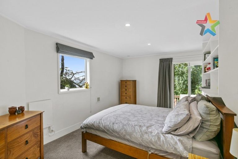 Photo of property in 50 Orangi Kaupapa Road, Northland, Wellington, 6012