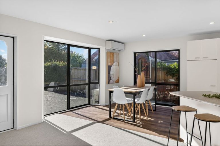 Photo of property in 2/8 Fovant Street, Russley, Christchurch, 8042