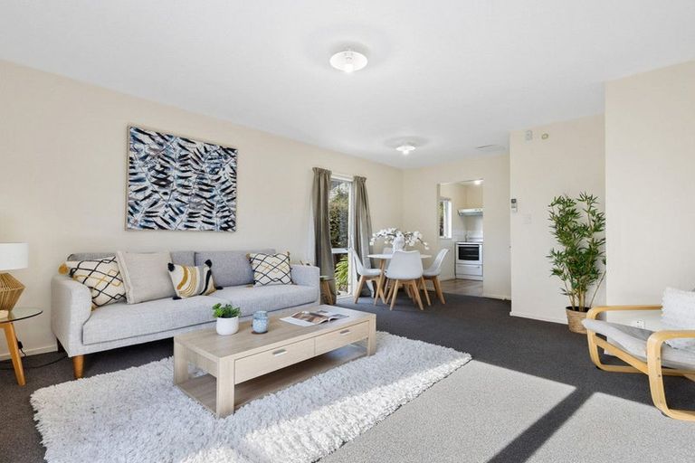 Photo of property in 2/4 Jordan Street, Sydenham, Christchurch, 8023