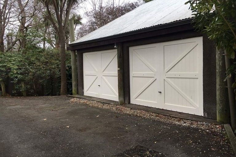 Photo of property in 198 Riverlaw Terrace, Saint Martins, Christchurch, 8022