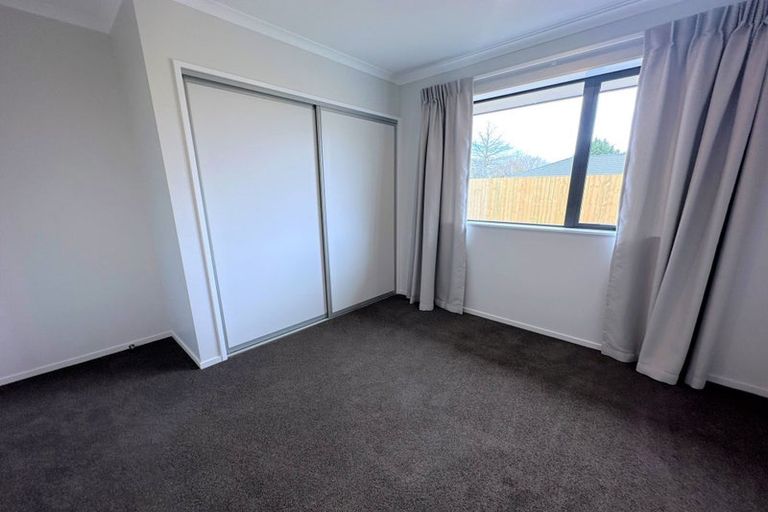 Photo of property in 19 Salkeld Place, Woodend, 7610