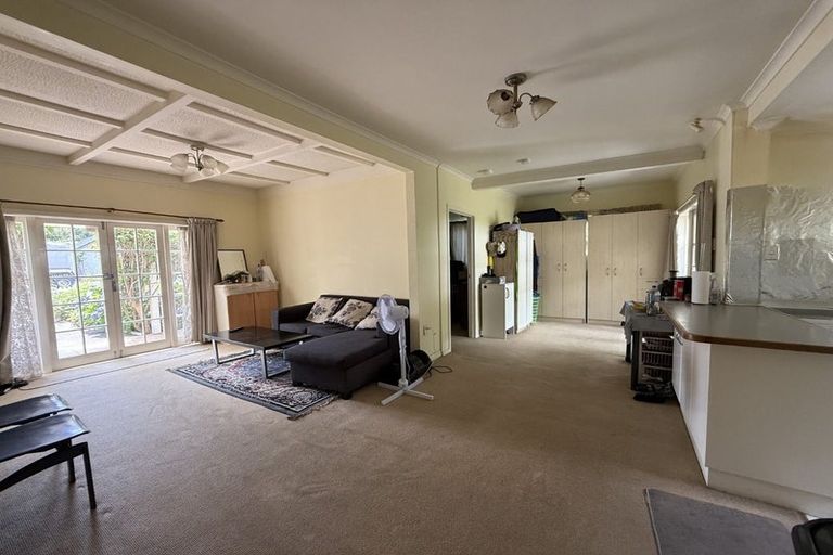Photo of property in 1/12 Beach Road, Pahurehure, Papakura, 2113