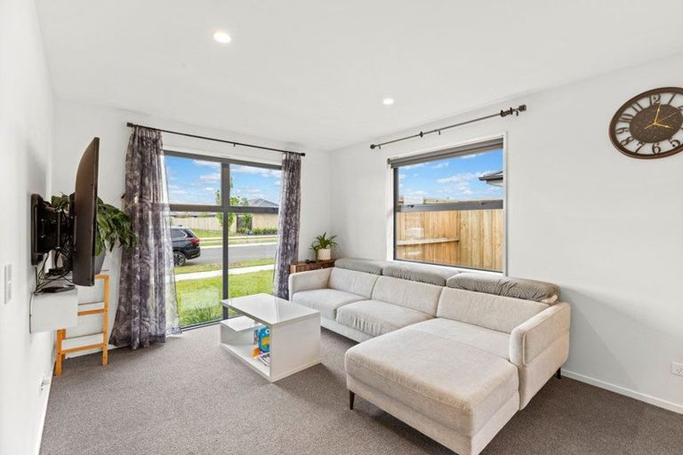 Photo of property in 175 Faringdon Boulevard, Rolleston, 7615