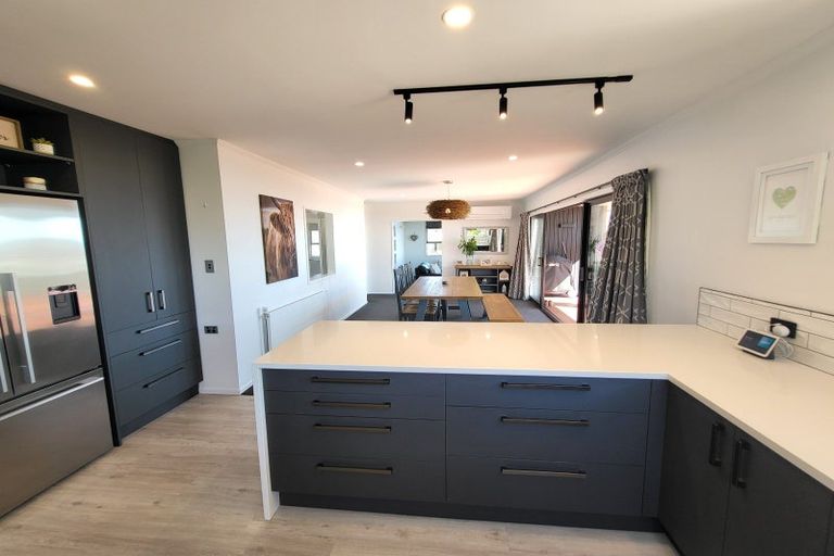 Photo of property in 13 Stanton Crescent, Karoro, Greymouth, 7805