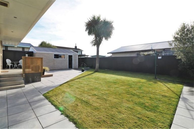 Photo of property in 37 Jellicoe Street, Oceanview, Timaru, 7910