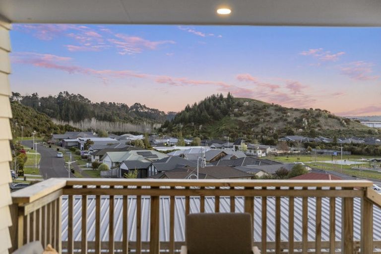 Photo of property in 127 Kennedy Road, Pyes Pa, Tauranga, 3112