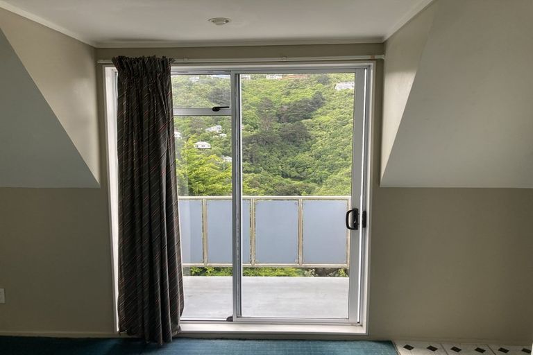 Photo of property in 200 Barnard Street, Wadestown, Wellington, 6012