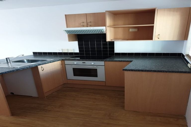 Photo of property in 73 Malaspina Place, Papatoetoe, Auckland, 2025