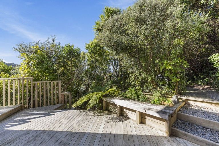 Photo of property in 127a Makara Road, Karori, Wellington, 6012