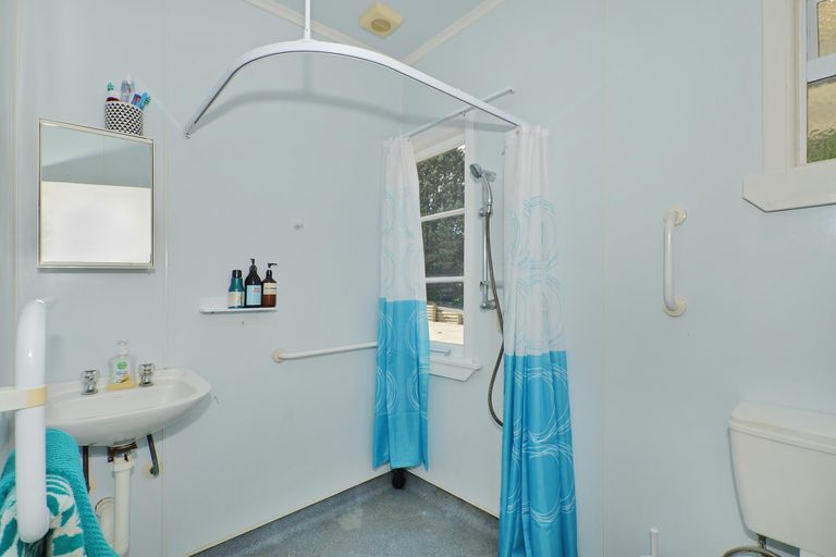Photo of property in 80 Fourth Avenue, Woodhill, Whangarei, 0110