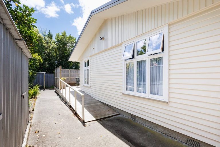 Photo of property in 12 Ngaio Street, West End, Palmerston North, 4412