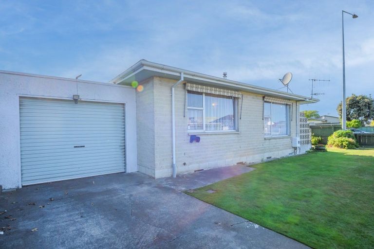 Photo of property in 100 Nottingley Road, Frimley, Hastings, 4120