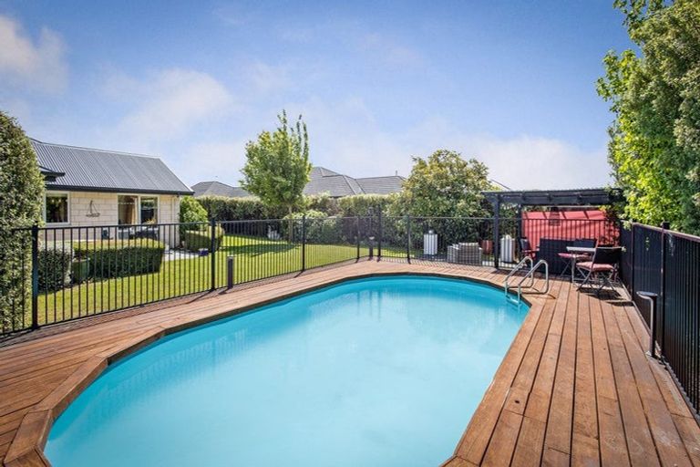 Photo of property in 786 Weedons Ross Road, West Melton, 7618