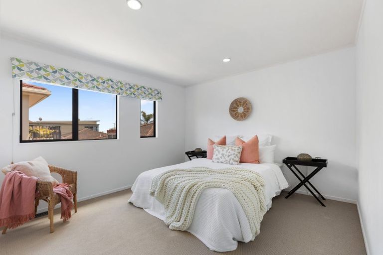 Photo of property in 1008 Papamoa Beach Road, Papamoa Beach, Papamoa, 3118
