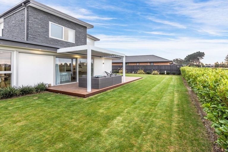 Photo of property in 20 Pistacia Place, Hornby, Christchurch, 8025