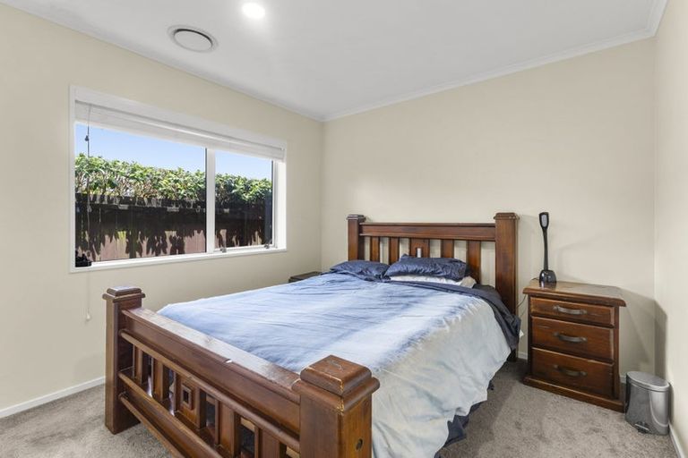 Photo of property in 37 Lotus Avenue, Mount Maunganui, 3116
