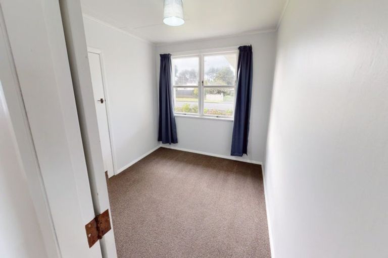 Photo of property in 12 Titoki Street, Castlecliff, Whanganui, 4501