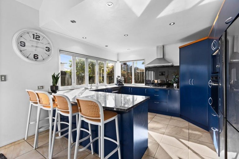 Photo of property in 9a Avenue Road, Greenmeadows, Napier, 4112