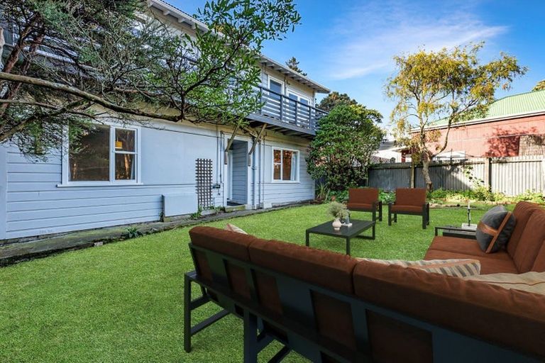 Photo of property in 146 Russell Terrace, Berhampore, Wellington, 6023