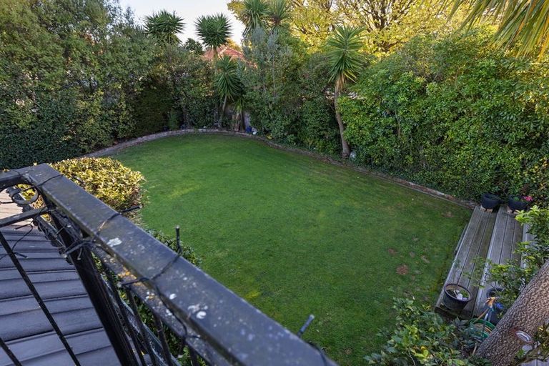 Photo of property in 72 Jickell Street, Hokowhitu, Palmerston North, 4410
