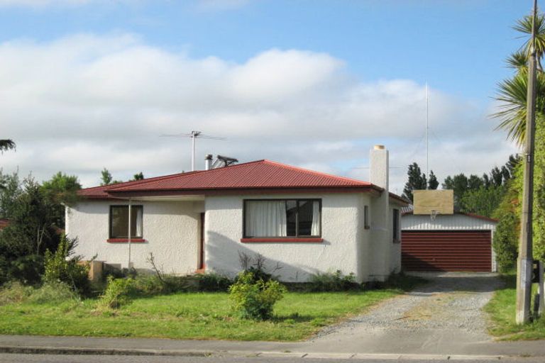 Photo of property in 12 Carew Street, Kaiapoi, 7630