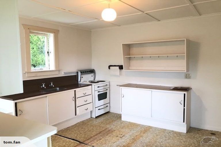 Photo of property in 8 Park Rise, Campbells Bay, Auckland, 0630