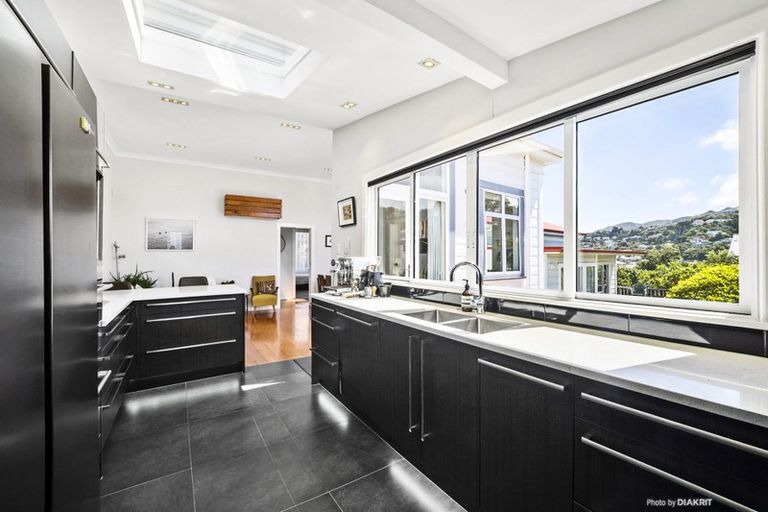 Photo of property in 30 Liffey Street, Island Bay, Wellington, 6023