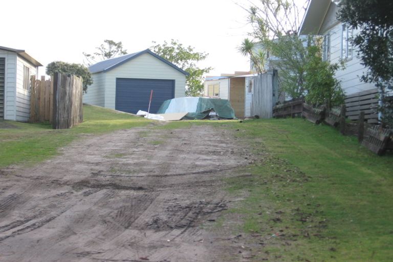 Photo of property in 28 Mccormick Place, Pauanui, Hikuai, 3579