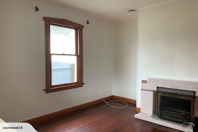 Photo of property in 19 Hessey Street, Masterton, 5810