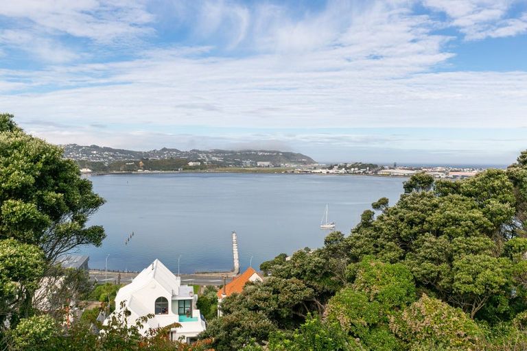 Photo of property in 22 Kainui Road, Hataitai, Wellington, 6021