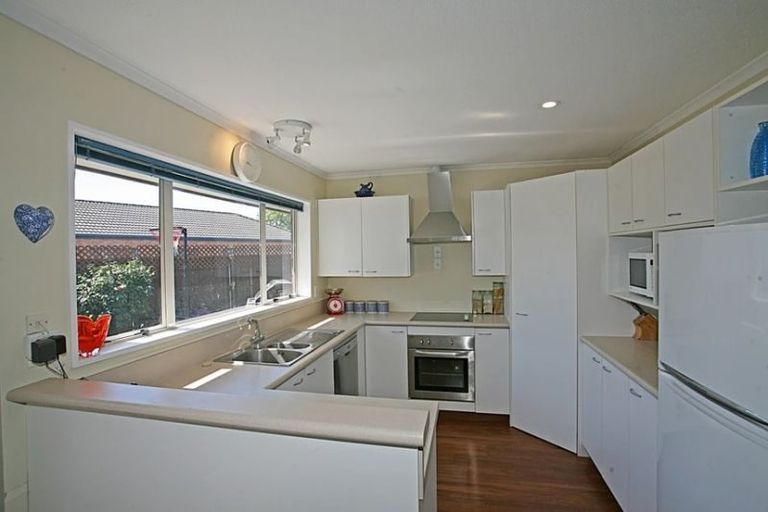 Photo of property in 4 Arkwright Place, Halswell, Christchurch, 8025