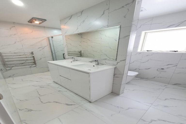 Photo of property in 7 Survila Street, Takanini, 2110