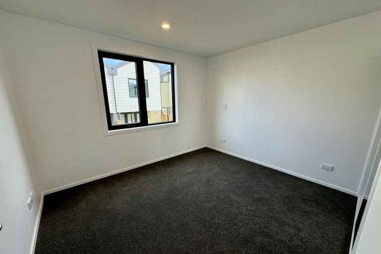 Photo of property in 35 Te Puketoka Lane, Mangere, 2022