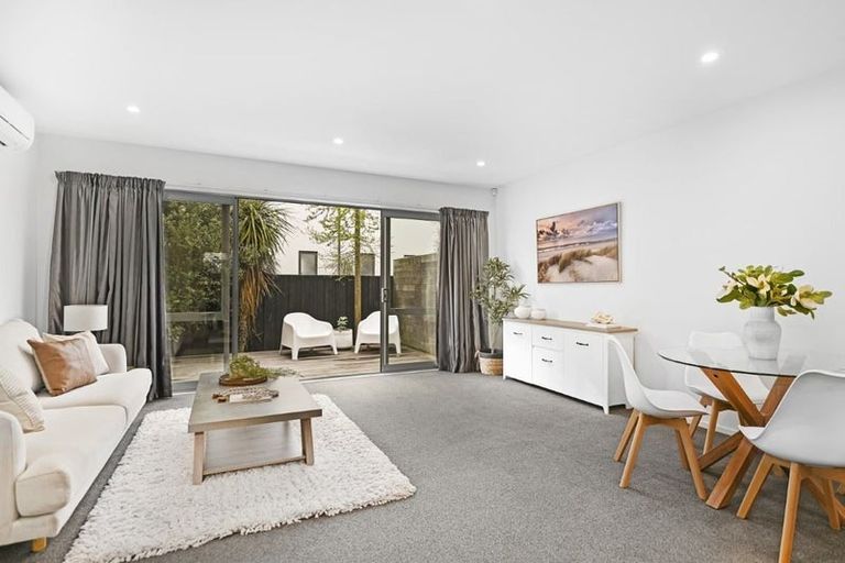 Photo of property in 480b Manchester Street, St Albans, Christchurch, 8014