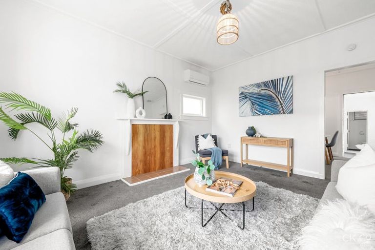 Photo of property in 146 Randwick Road, Moera, Lower Hutt, 5010