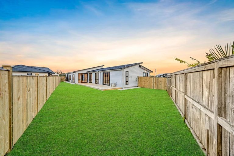Photo of property in 5 Paihere Street, Huapai, 0810