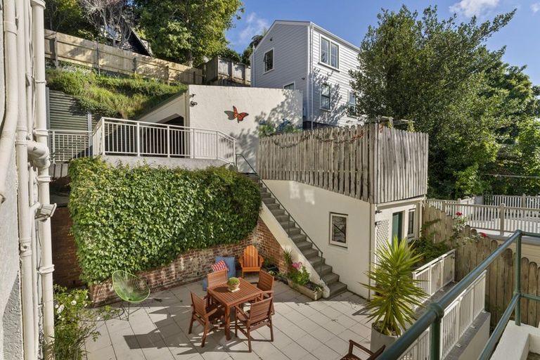 Photo of property in 332u3 Tinakori Road, Thorndon, Wellington, 6011