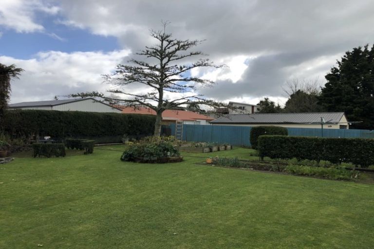 Photo of property in 11 Miranda Street, Stratford, 4332