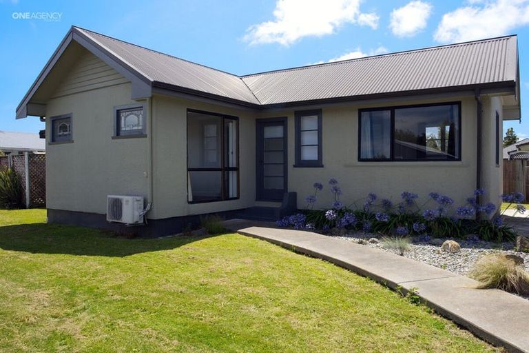 Photo of property in 144 Ohoka Road, Kaiapoi, 7630