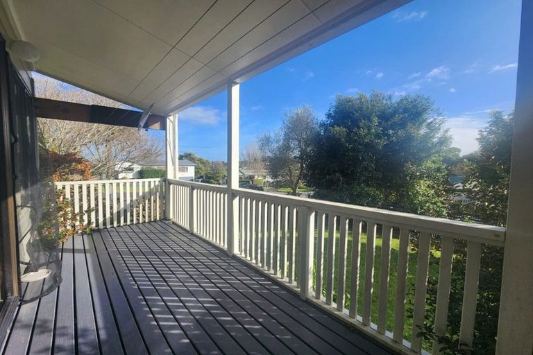 Photo of property in 11 Lorelei Place, Opaheke, Papakura, 2113