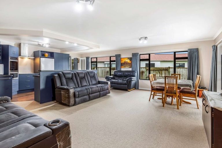 Photo of property in 49 Peppertree Glade, Kelvin Grove, Palmerston North, 4414